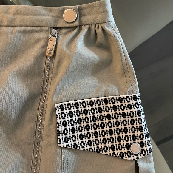 Skirt - Picture 2 of 6